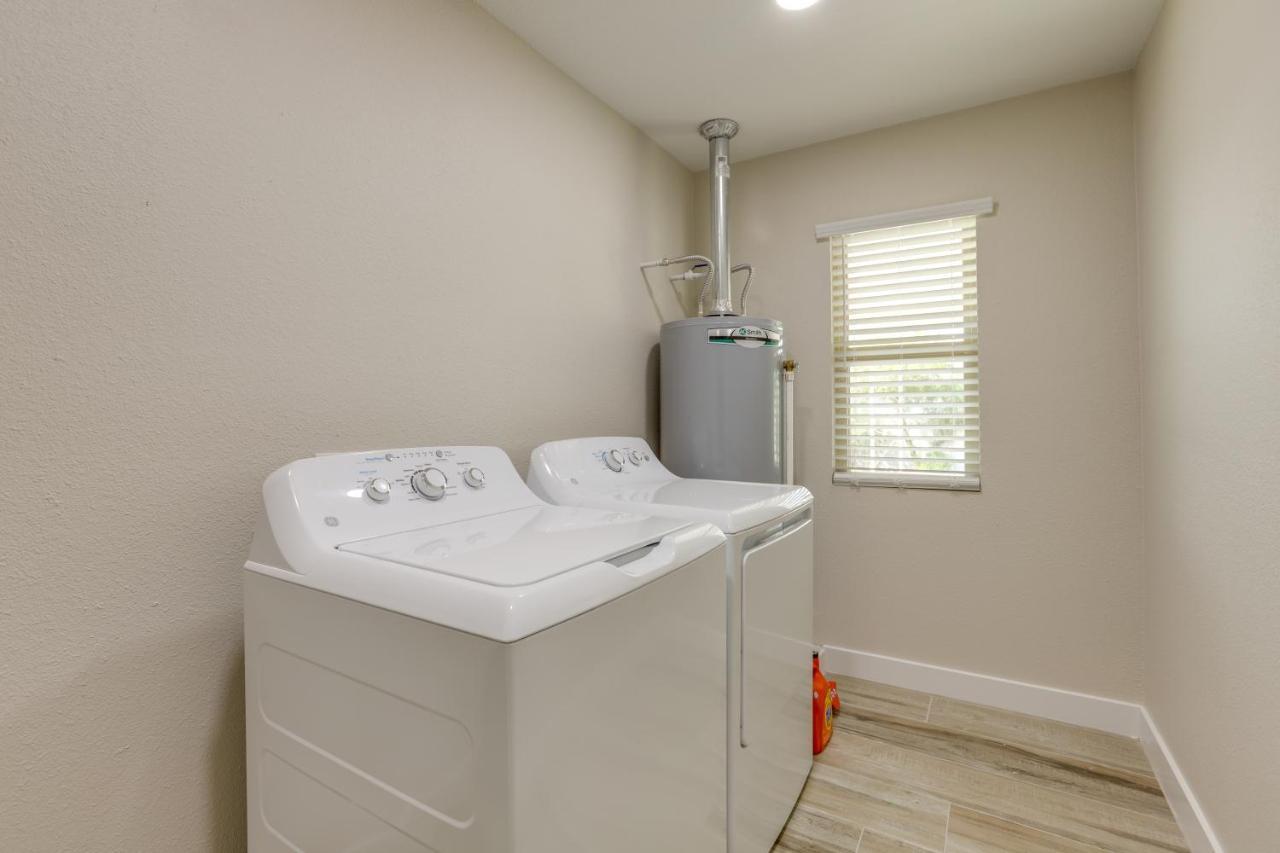 Sun City Retreat With Patio Near Golfing And Hiking! 외부 사진